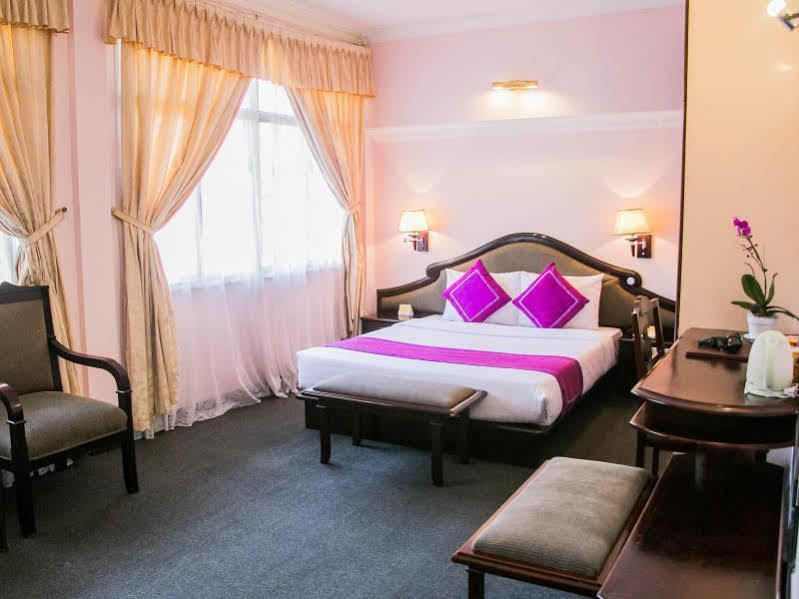 דה לאט Golf 1 Hotel מראה חיצוני תמונה